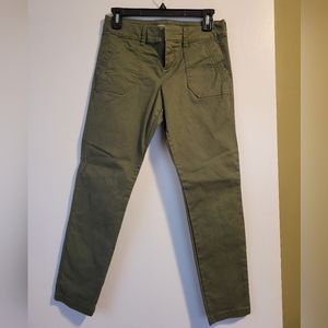 W's Size 0 Petite Old Navy Pixie Pant in Moss Landing